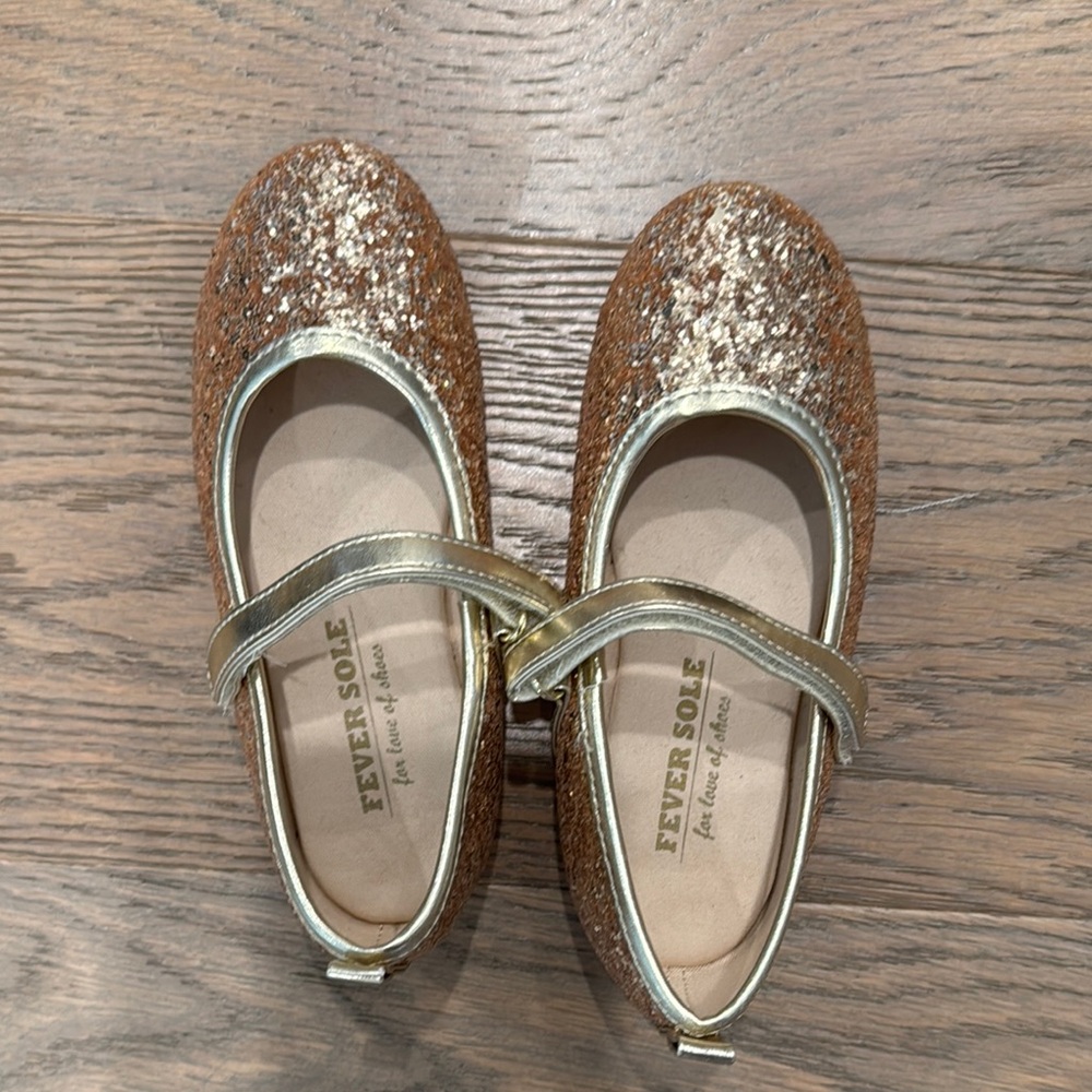 Gold flats